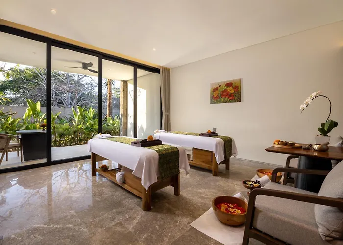 Sumitra Luxury & By Pramana 5*